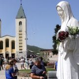 Vatikan dodelio status za Međugorje: Hodočašće dozvoljeno, ali ne priznaju da Gospa šalje poruke 8