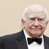 Preminuo američki glumac Ed Asner 10