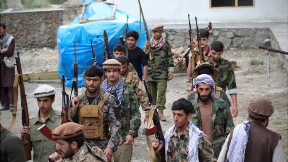 Priprema za odbranu od talibana u Panjširskoj dolini u Avganistanu
