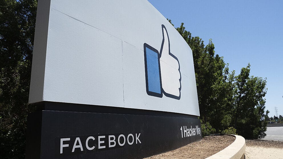Rusija delimično ograničava pristup Fejsbuku 1