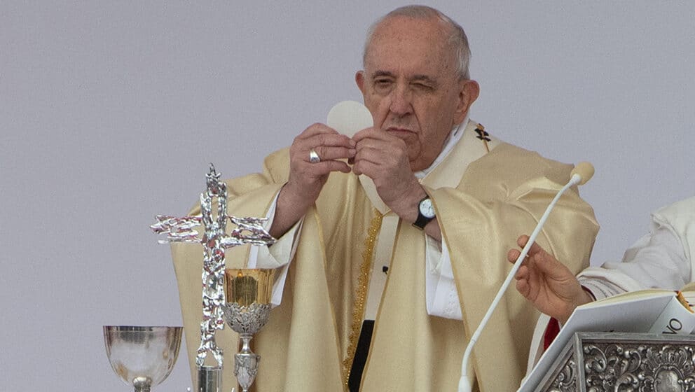 Papa održao misu na Badnje veče 1