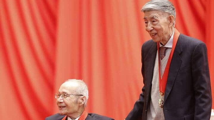 Najviša kineska naučna nagrada dodeljena dizajneru aviona i nuklearnom stručnjaku 1