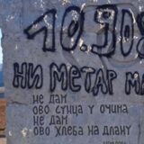 Zlatibor: Duže od mesec dana grafit i dalje na spomeniku streljanim patizanima 4
