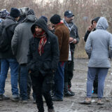 Oko 600 migranata sprečeno da uđe u Grčku 12