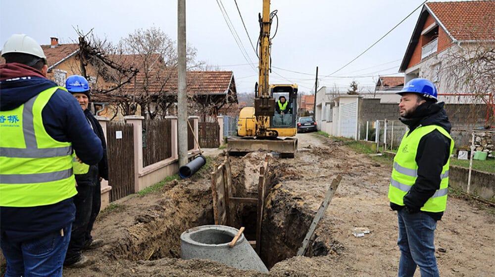 Kragujevac: Počela izgradnja kanalizacione mreže u Gošinoj ulici, u naselju Petrovac (FOTO) 1