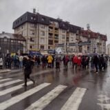 Kragujevac: Policija obezbeđivala protest 9