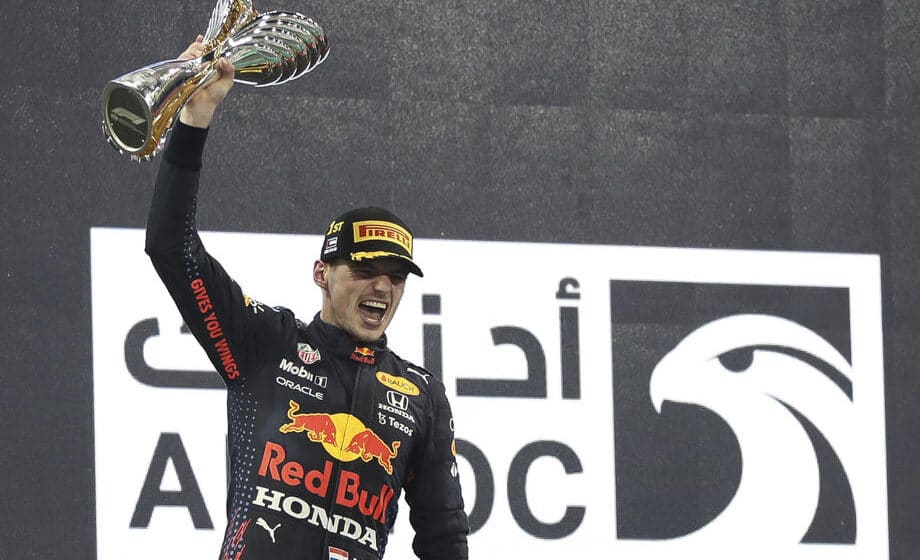 Ferštapenu uručen trofej svetskog šampiona u F1 1