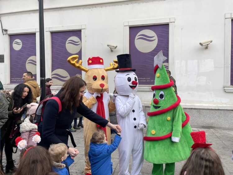 Održan dečji karneval na novogodišnjem festivalu „Niš u srcu“ 2