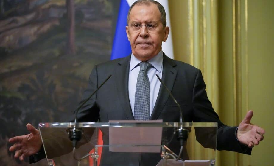 Lavrov ocenio kao provokacije optužbe iz SAD da Moskva priprema invaziju na Ukrajinu 1