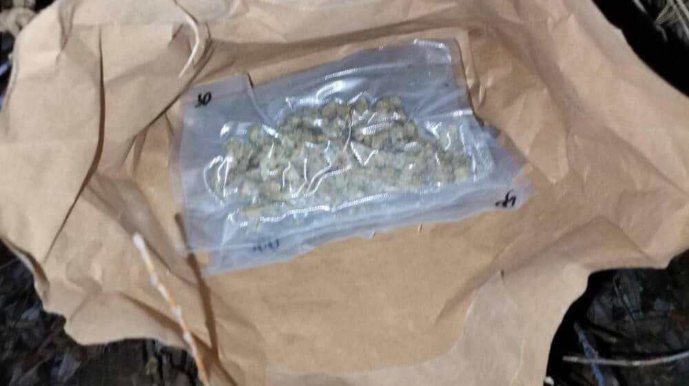 U Nišu uhapšena dvojica mladića zbog sumnje da su prodavali marihuanu 1