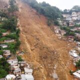 Brazil i vremenske nepogode: Smrtonosne poplave i klizišta opustošile Petropolis - nekada omiljenog izletišta vladara 6