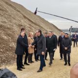Vučić u Mačvanskom Prnjavoru: Putovanje između Beograda i Loznice trajaće sat i 10 minuta 10