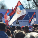 Na mitingu SNS-a Milenko Jovanov poručio Kikinđanima da treba da se zahvale predsedniku za nepostojeće puteve i nepostojeći stadion 8