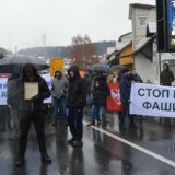 Protivnici nošenja zaštitnih maski posećivali užičke škole, što je uznemirilo deo učenika i njihovih roditelja 15