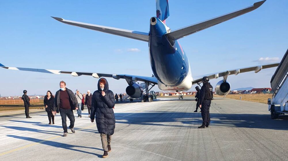 Avion Er Srbije koji je leteo za Moskvu zbog dojave o bombi morao da se vrati u Surčin 1