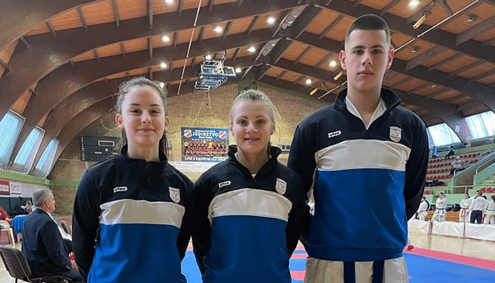 Zrenjanin: Marina i Anja prvakinje Vojvodine u karateu 1