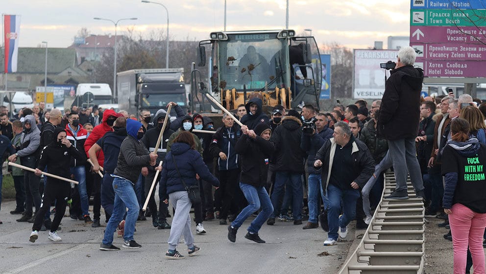 Zelenović: Lokalni kabadahija nagrađen za nasilje nad demonstrantima na šabačkom mostu - direktorskom funkcijom 1