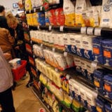 Koliko će od danas koštati pakovanje brašna, i koliko kilograma građani mogu da kupe? 4