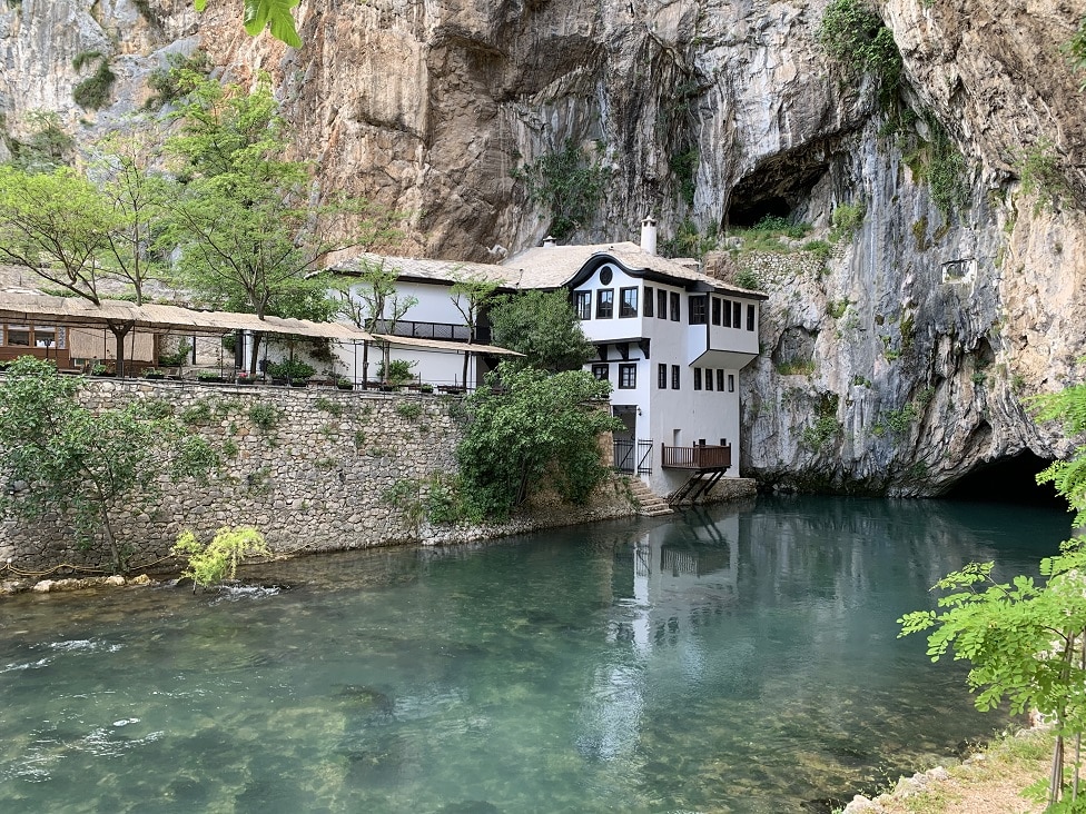 Tekija u Blagaju na izvoru Bune