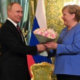 "Doživela sam ga kao spremnog da eksplodira u svakom trenutku": Šta Angela Merkel piše o Putinu u svojim memoarima? 6