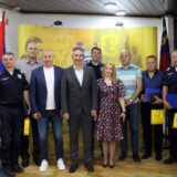 Nagrađeni policajci na prijemu kod gradonačelnika Vranja 3