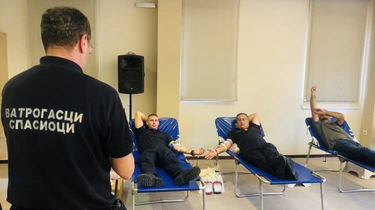 Velika akcija dobrovoljnog davanja krvi u Kragujevcu 1