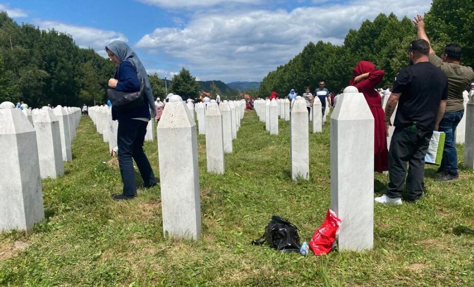Brnabić: Zastrašujuća izjava Satlera da je pomirenje uvreda za žrtve u Srebrenici 1