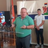"Moralna gromada u odnosu na one koji traže ostavku": Gradonačelnik Leskovca, ipak, neće povući zbog privođenja njegovog pomoćnika 4
