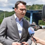 Šta piše u "disklejmeru" na kojem insistira Beograd i koji će biti na tablama na prelazima između Kosova i Srbije? 6