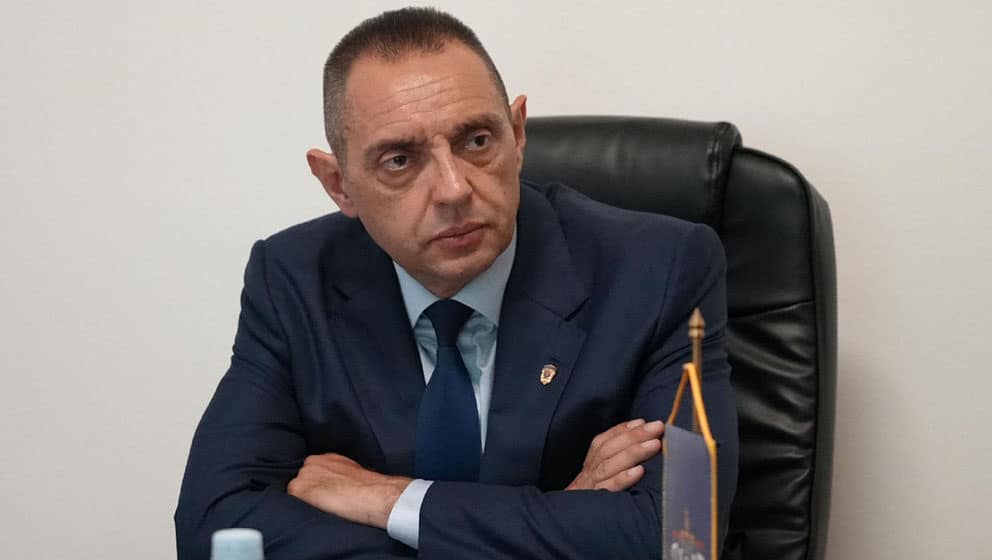 Vulin odgovorio Milanoviću: Srbija nikada neće prestati da traži pravdu za pobijenu decu 1