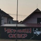 Grafit sa likom četnika u šabačkoj osnovnoj školi zaprepastio roditelje: Direktor neobavešten 11
