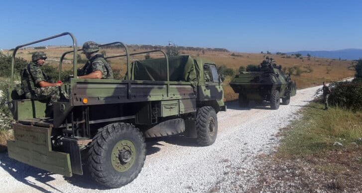 Pripadnici Kopnene vojske se u bazi "Jug" kod Bujanovca pripremaju za mirovnu misiju u Libanu 1