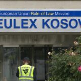 Euleks o konvoju sa vozilima KP na Severu: Pratnja povodom zamene redovnih policajaca u Leposaviću 7