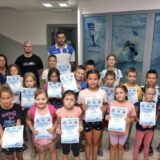 Subotica: Oko 30 osnovaca uspešno završilo drugi kurs besplatne škole plivanja 6