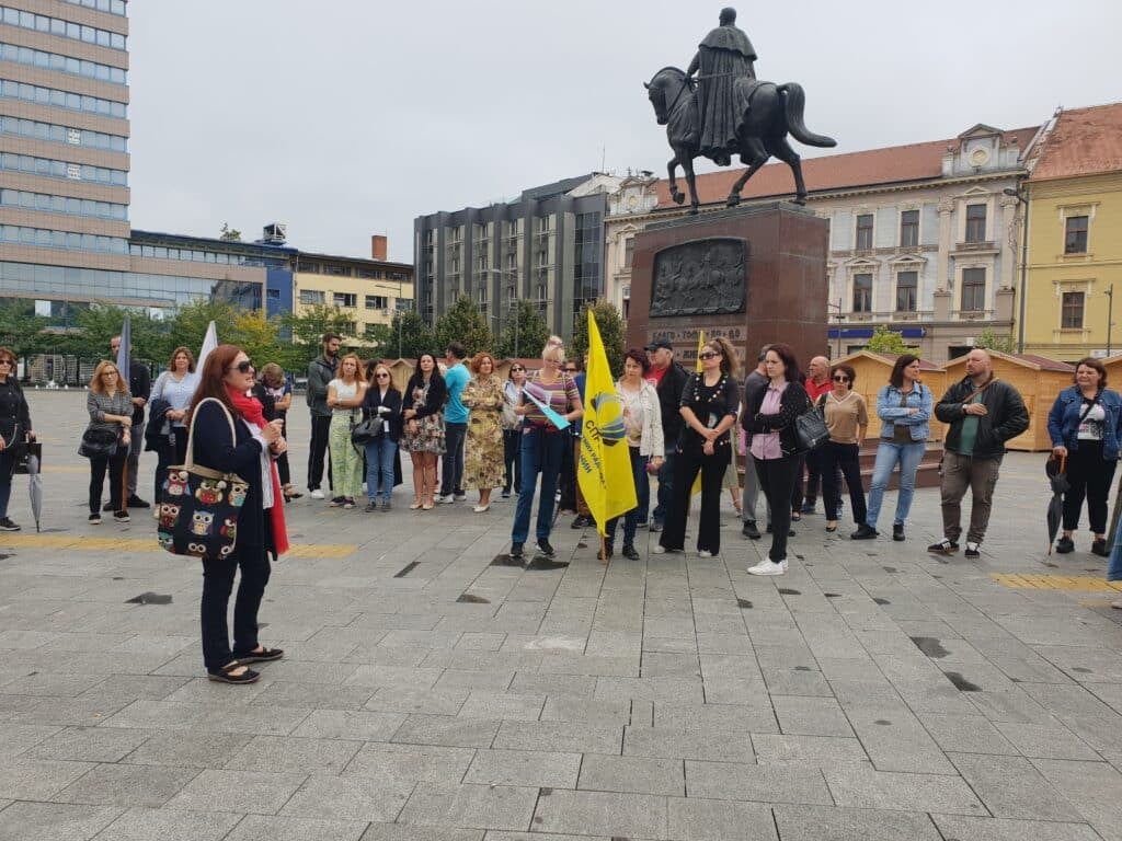 Prvi Dan Kole U Zrenjaninu Skra Eni Asovi I Protest Ispred Gradske Ku E Dru Tvo Dnevni