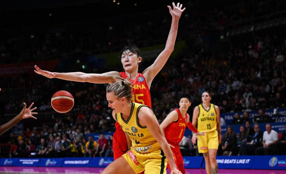 Kinesko - američki košarkaški sudar u Australiji 1