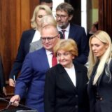 Dimne zavese ministarke Grujičić: Državno ili privatno zdravstvo - odlučite sami 8