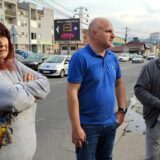Protest u Mirijevu zbog izlivanja kanalizacije po trotoaru i kolovozu 6