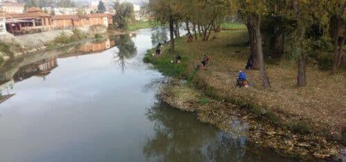 Startovala jesenja ribolovačka sezona na Južnoj Moravi kod Vladičinog Hana 1
