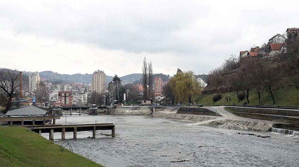 Počela jesenja sadnja drveća u Užicu 1