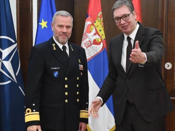 Vučić sa admiralom NATO Bauerom: Saradnja u okviru vojne neutralnosti Srbije 1