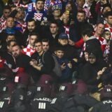 UEFA pokrenula istragu zbog divljanja hrvatskih navijača u Beču 1