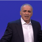 Kasparov: Čak je i Srbija, uvek naklonjena Moskvi, odbila da prizna aneksiju ukrajinskih oblasti 13