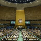Ko je glasao rukama a ko nogama za Rezoluciju o Srebrenici u UN? 1