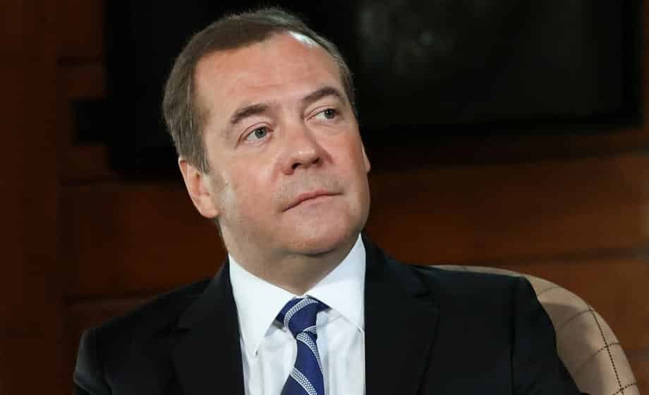 Medvedev najavio moguće formiranje novog vojnog saveza sa državama koje "nerviraju Amerikanci" 1
