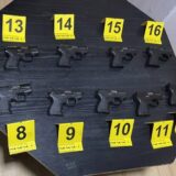 Policija pronašla u kući Subotičanina automatske puške i pištolje 5