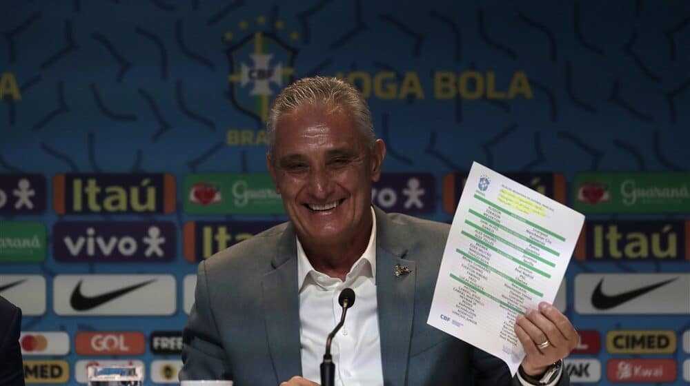 (VIDEO) Uzvici, zagrljaji, suze... : Euforično slavlje brazilskih fudbalera pozvanih za Svetsko prvenstvo 1