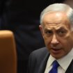 Netanjahu na mestu raketnog napada zapretio oštrim odgovorom 11