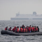 Velika Britanija i migranti: Hiljade Albanaca će biti vraćene kući, poručio Riši Sunak 6