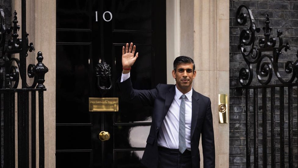 Rishi Sunak at the entrance of 10 Downing Street